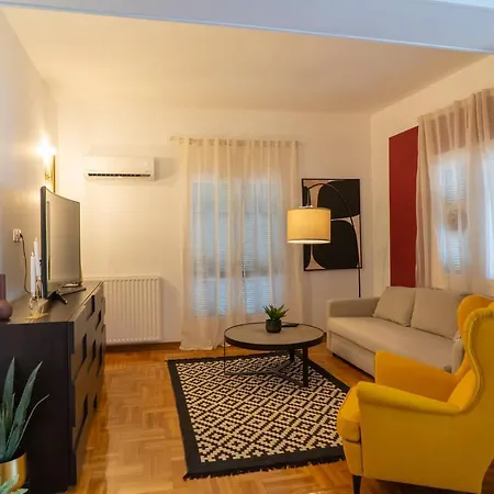 Volos Port Apartment