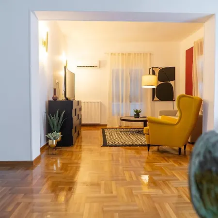 Volos Port Apartment فولوس