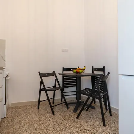 Volos Port Apartment